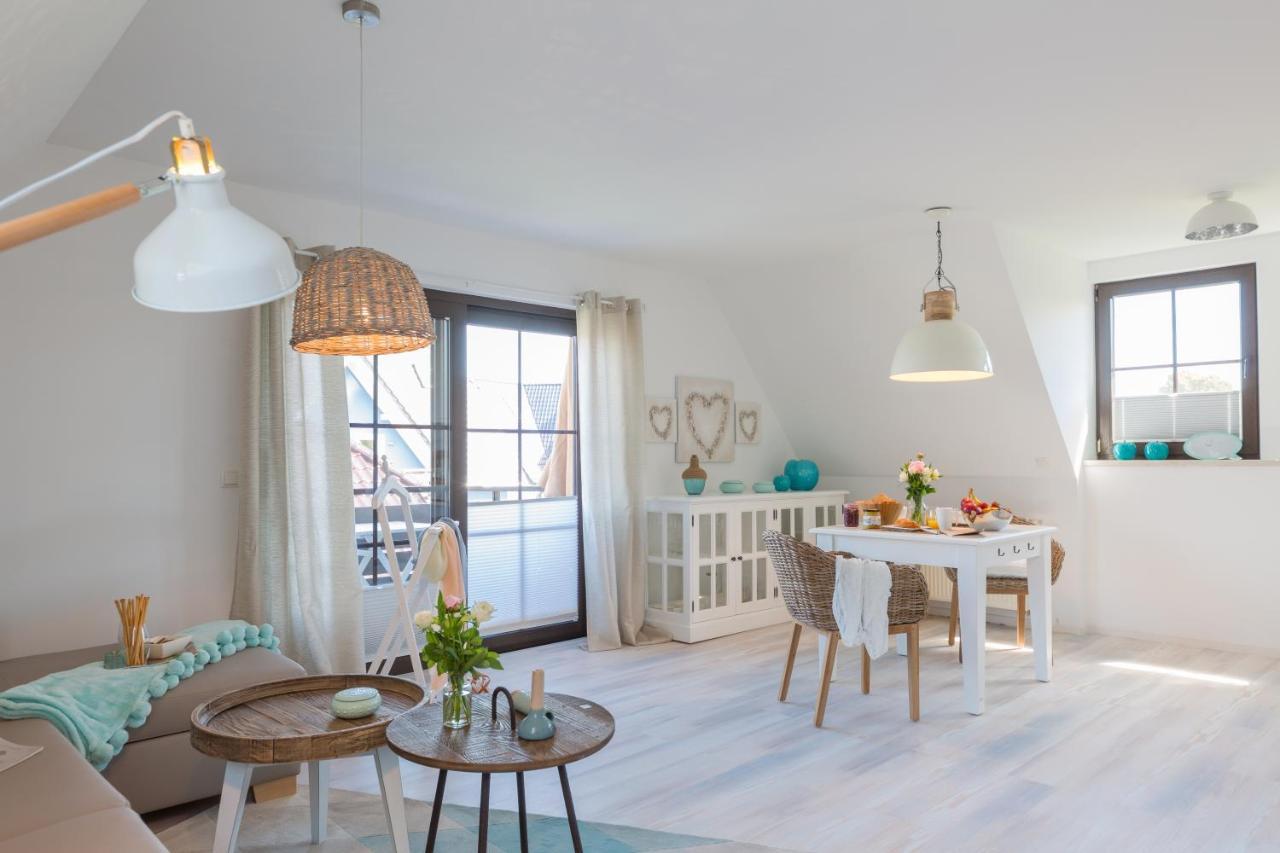 Ferienwohnungen Haus Am Strand Zingst Extérieur photo