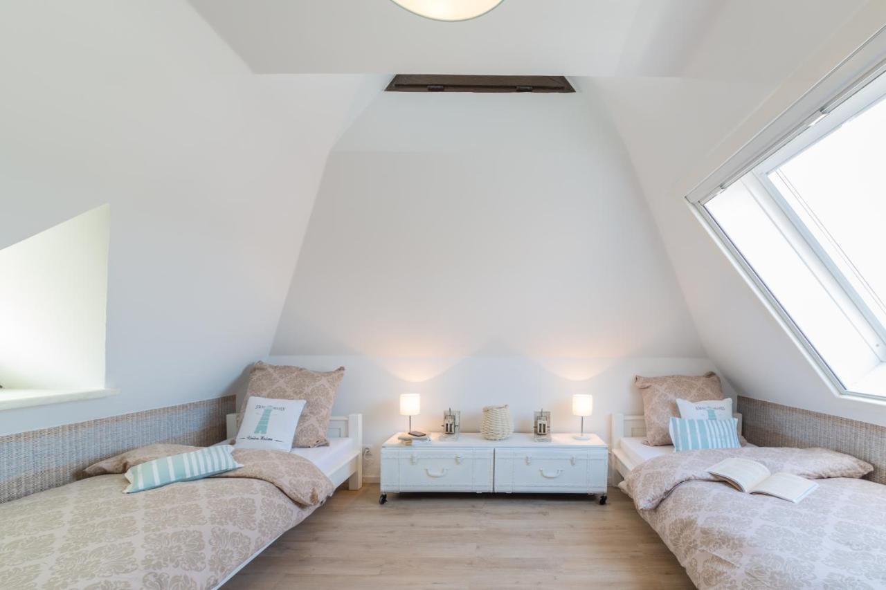 Ferienwohnungen Haus Am Strand Zingst Extérieur photo