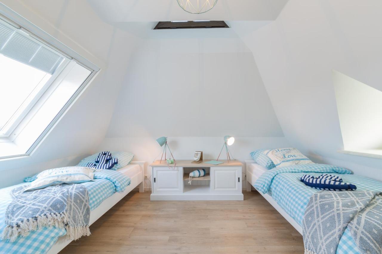 Ferienwohnungen Haus Am Strand Zingst Extérieur photo